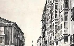 Atuaire Home Centro Histórico con vistas rozando la Catedral con Parking Incluido
